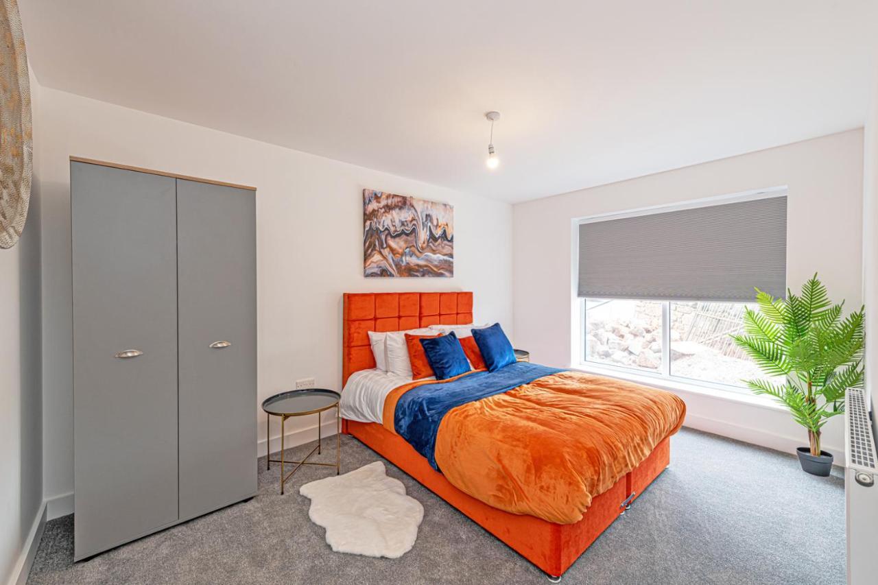 Gospel Heights Luxury Apartments With Parking Heswall Ngoại thất bức ảnh