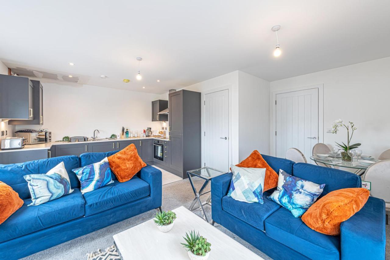 Gospel Heights Luxury Apartments With Parking Heswall Ngoại thất bức ảnh