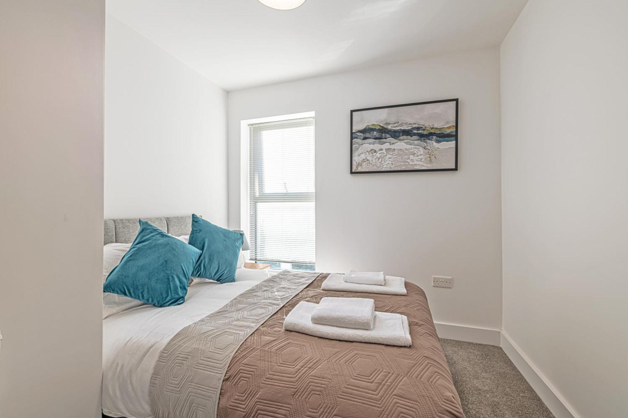 Gospel Heights Luxury Apartments With Parking Heswall Ngoại thất bức ảnh